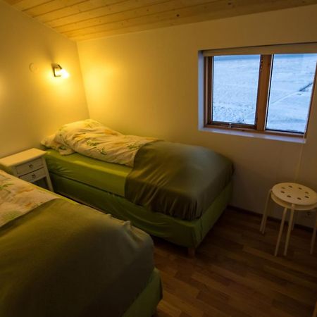 Lake Thingvellir Cottages Blaskogabyggd Bagian luar foto