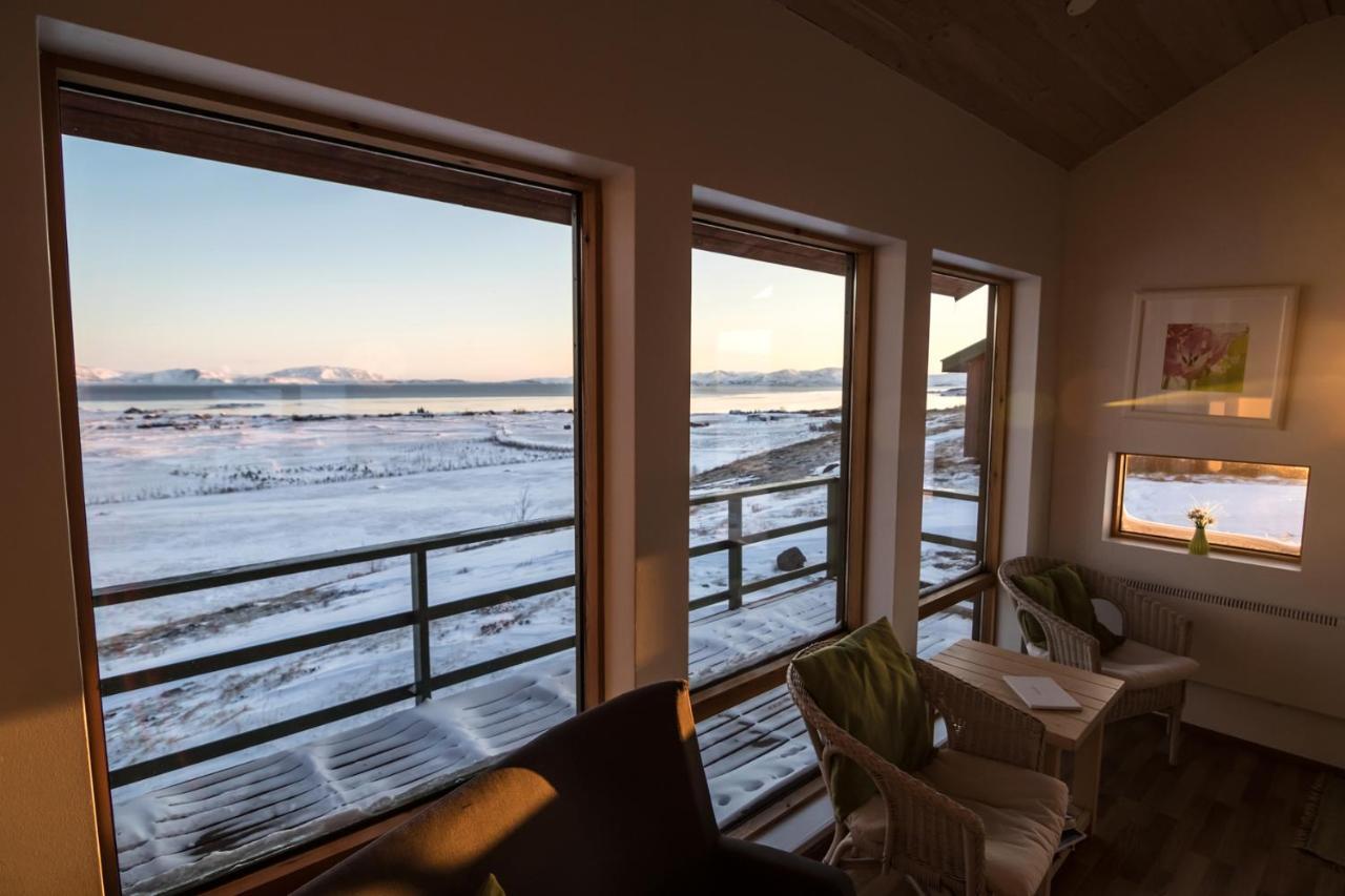 Lake Thingvellir Cottages Blaskogabyggd Bagian luar foto