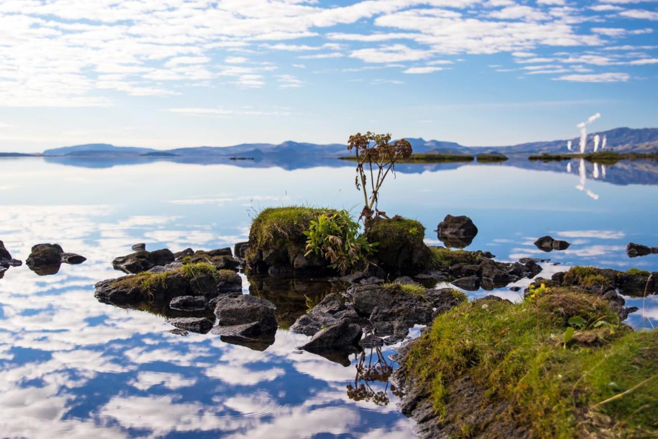 Lake Thingvellir Cottages Blaskogabyggd Bagian luar foto